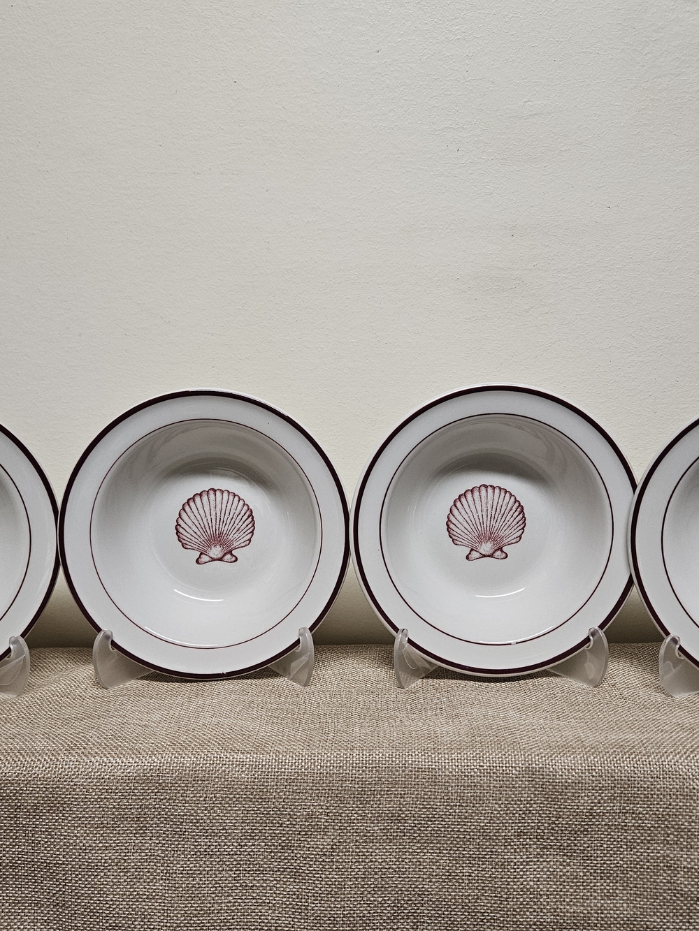 Shell-Accent White Ceramic Soup Bowls in Burgundy - Set of 4